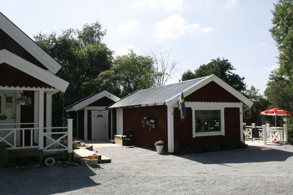 Café Torpet B&B Skepplanda Exterior foto